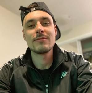 Meet your Posher, Riley